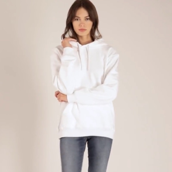 The Long Sleeve Hoodie
x KARLA - Picture 3 of 7